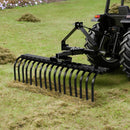VEVOR Râteau Paysager Tracté 127 cm Râteau Déchaumeur Remorquable 3 Points pour Tracteurs Catégorie 1 Éliminer Chaume, Herbe Morte, Branches, Aérer Pelouse Gazon, Angle Réglable, 17 Dents en Acier - image 9